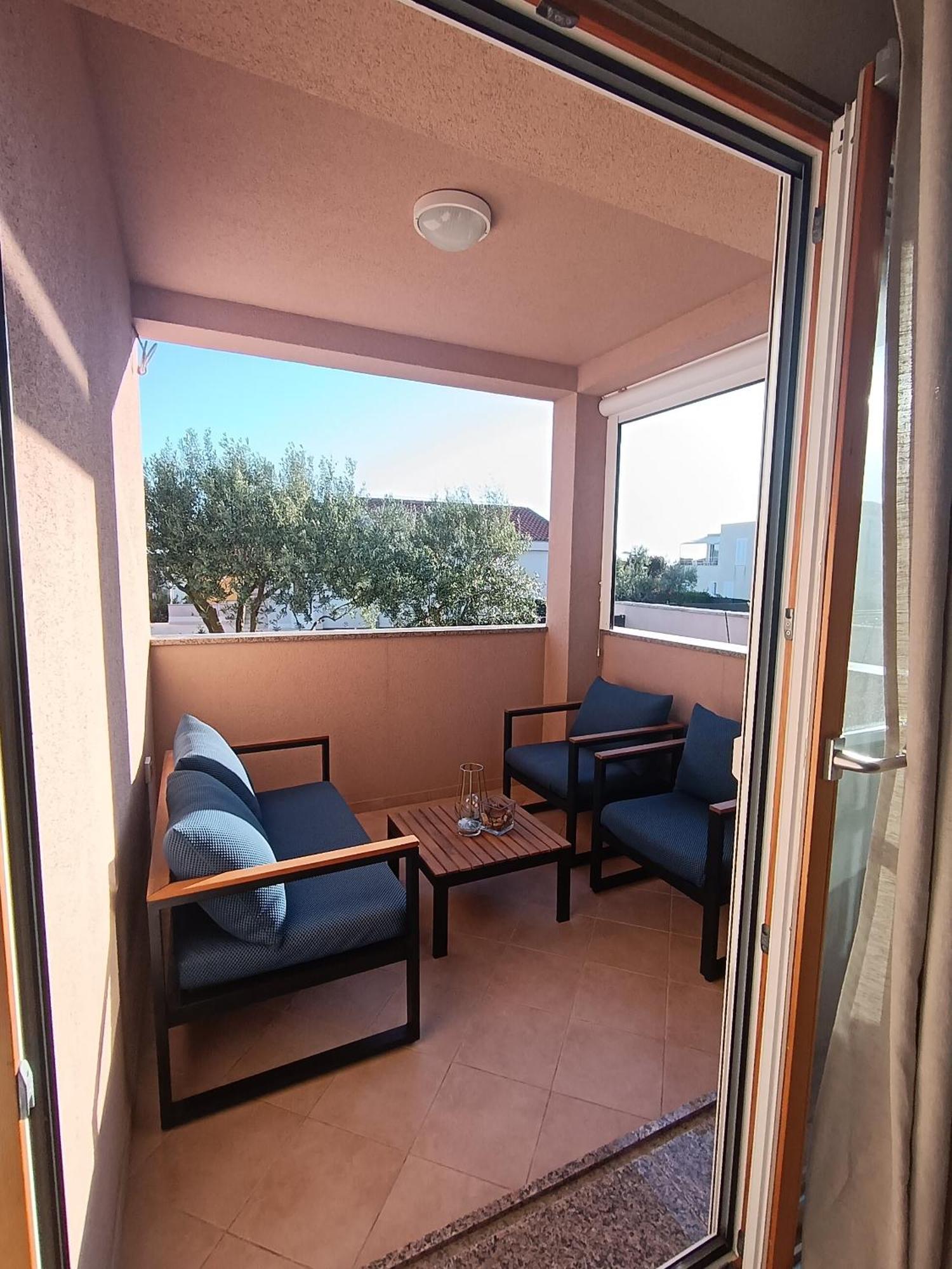 Lily Apartments Punta Skala Petrcane Exterior foto
